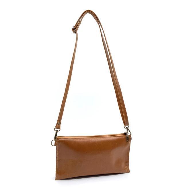 Essential Crossbody