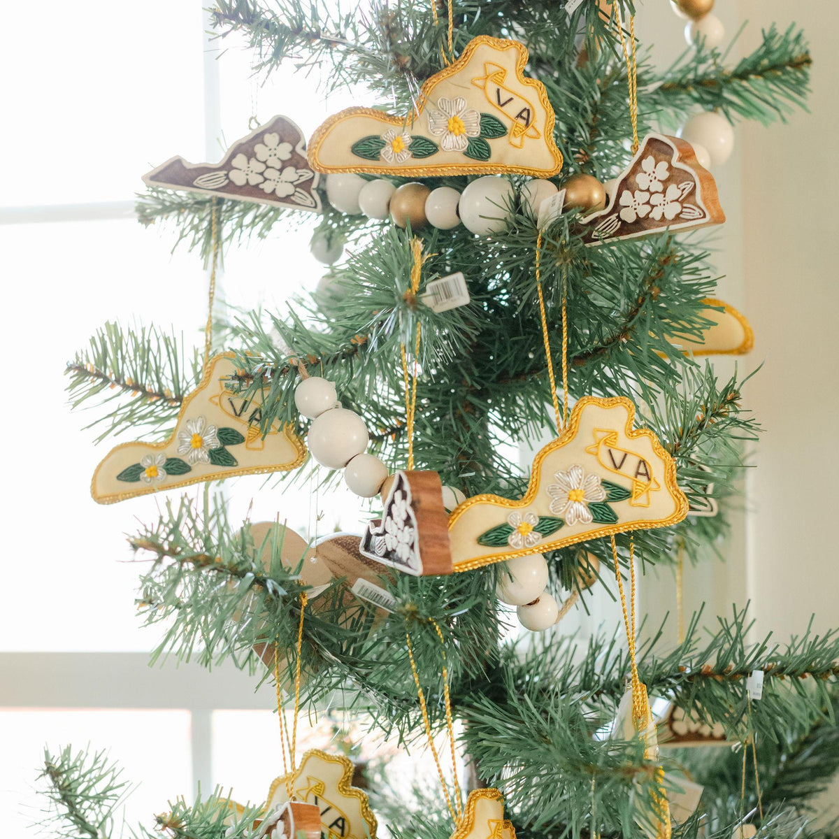 Virginia Dogwood Hand Carved Ornament