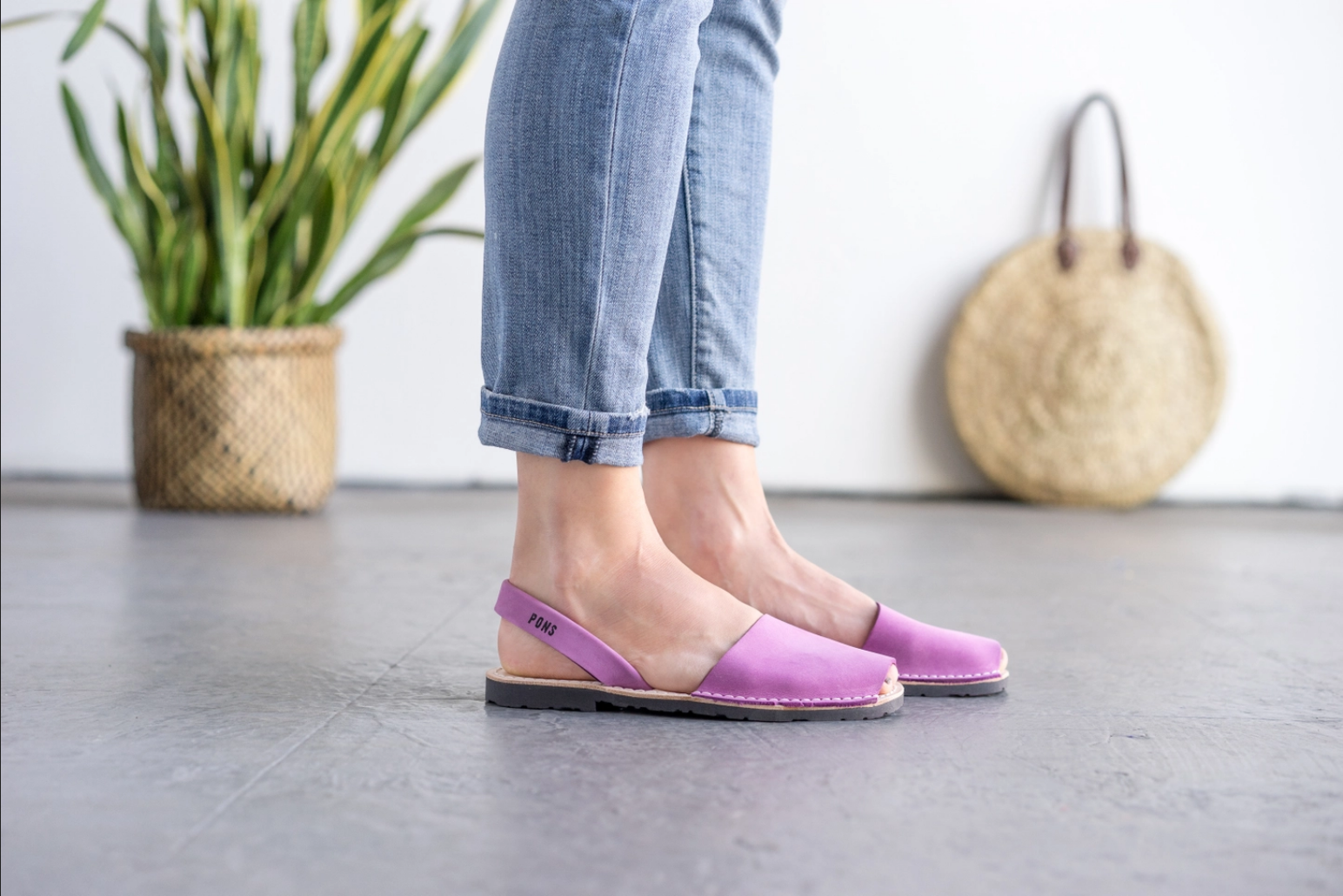 Berry Classic Sandal