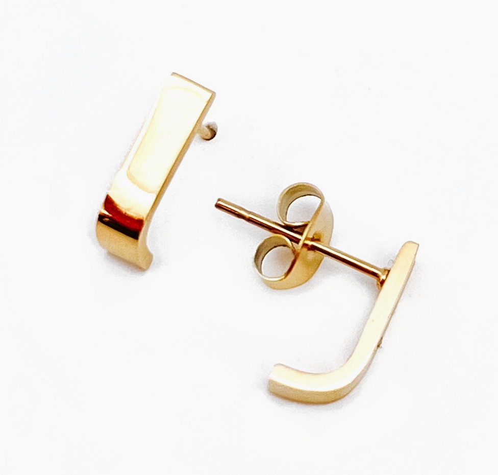 Epsie Stud Earrings