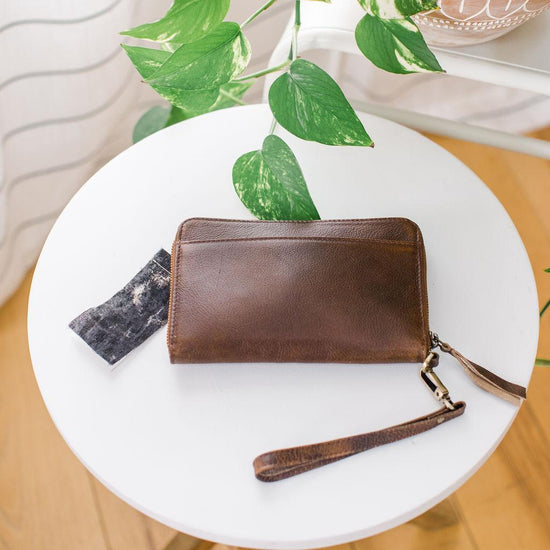 Crossbody Leather Wallet