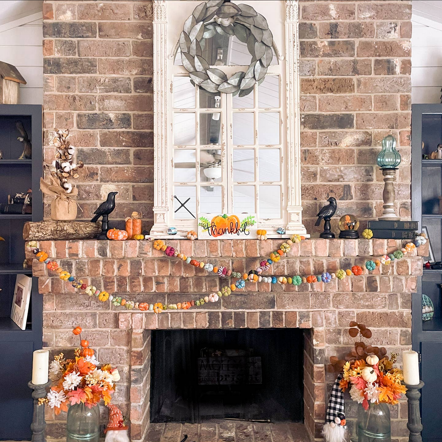 Mini Saree Pumpkin Bead Garland